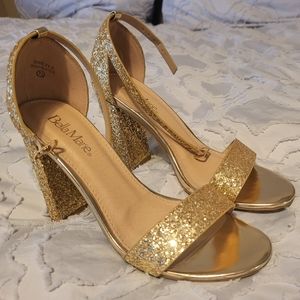 Bella Marie Gold Chunky Glitter Heels Size 7